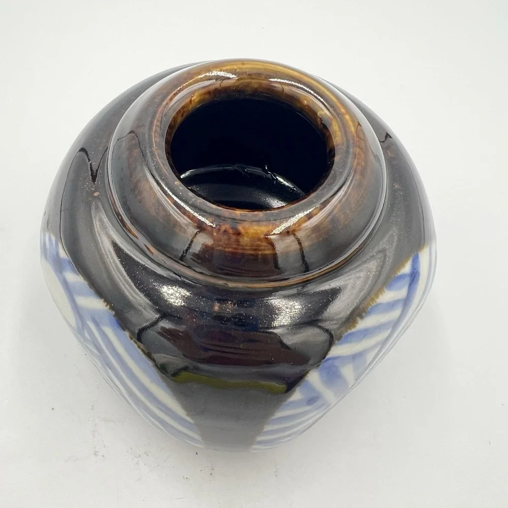 Vintage 1976 Studio Pottery Vase‎ Signed Renee Brown Blue Abstract 5.5
